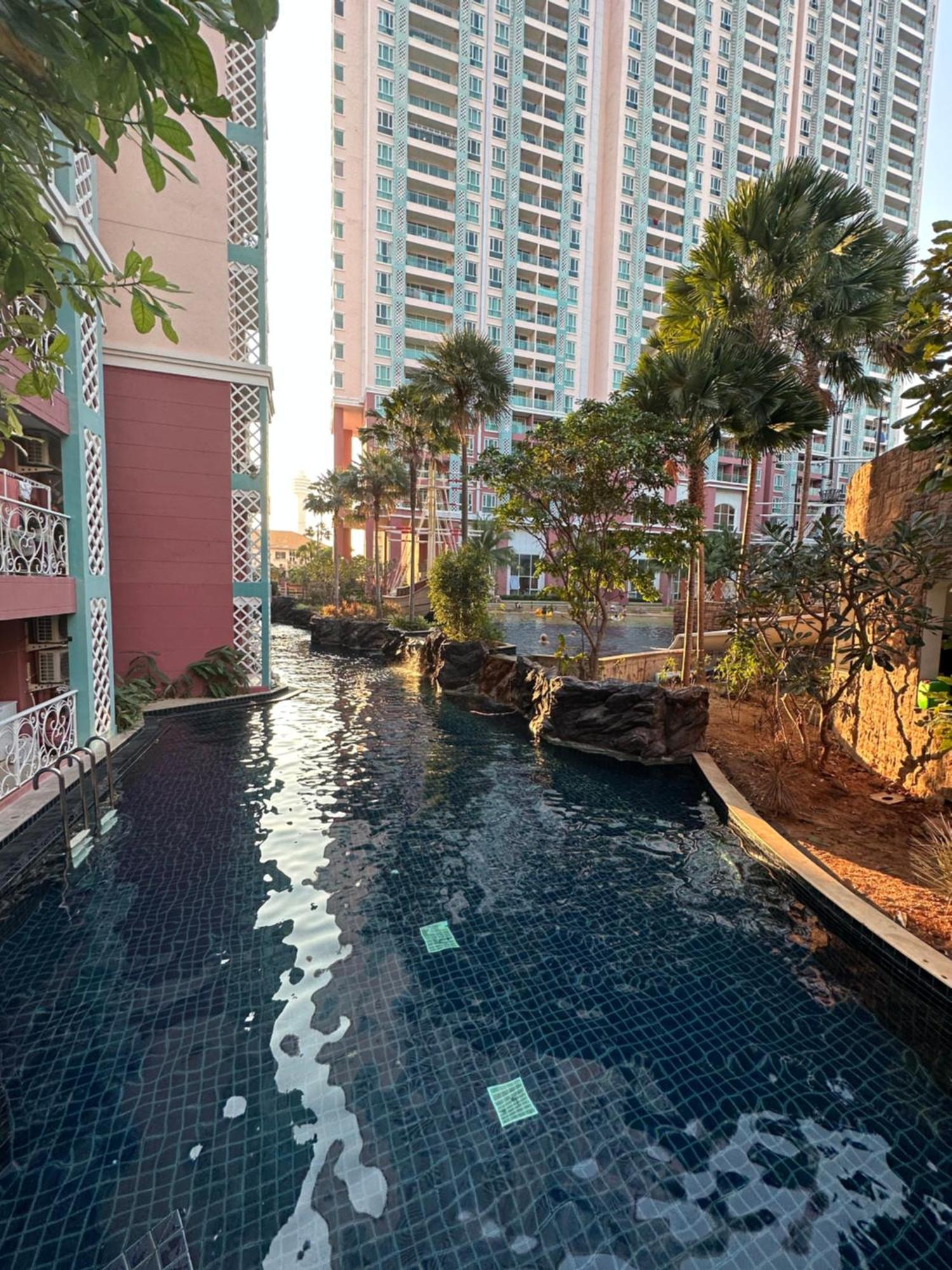 Grande Caribbean Resort Pattaya Εξωτερικό φωτογραφία